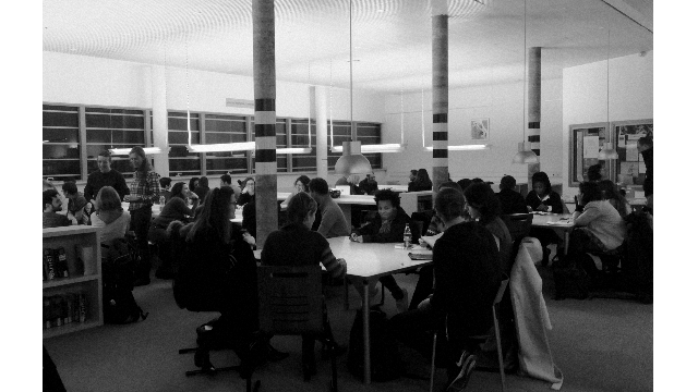 La communication non verbale : différents courants, limites et conseils