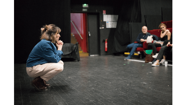 Manon Mourguiart, étudiante artiste : Le théâtre pour exister et comme outil de transformation sociale